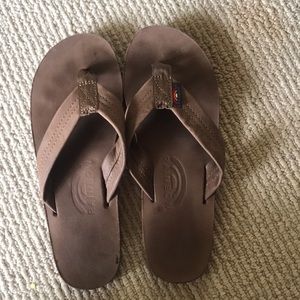 Rainbows flip flops LIKE NEW